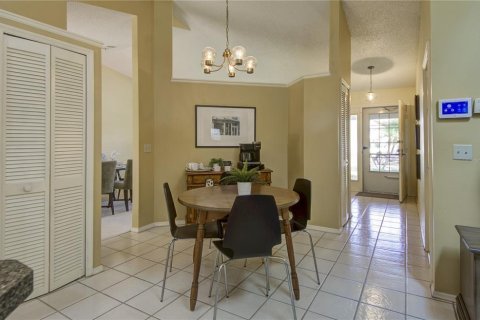 Villa ou maison à vendre à Tampa, Floride: 4 chambres, 165.92 m2 № 1612680 - photo 29