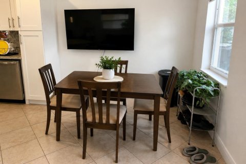 Villa ou maison à vendre à Fort Lauderdale, Floride: 3 chambres, 96.62 m2 № 2301521 - photo 3
