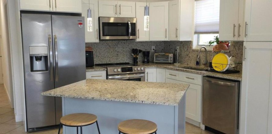 Villa ou maison à Fort Lauderdale, Floride 3 chambres, 96.62 m2 № 2301521