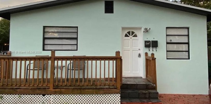 Villa ou maison à Dania Beach, Floride 2 chambres № 1817635