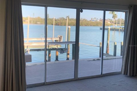 Villa ou maison à vendre à Nokomis, Floride: 6 chambres, 324.88 m2 № 2201895 - photo 24