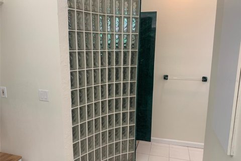 Villa ou maison à vendre à Nokomis, Floride: 6 chambres, 324.88 m2 № 2201895 - photo 29