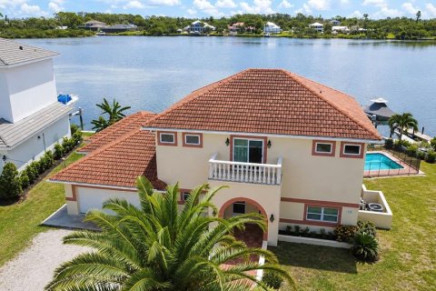 Villa ou maison à vendre à Nokomis, Floride: 6 chambres, 324.88 m2 № 2201895 - photo 2