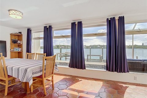 Villa ou maison à vendre à Nokomis, Floride: 6 chambres, 324.88 m2 № 2201895 - photo 19
