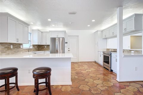 Villa ou maison à vendre à Nokomis, Floride: 6 chambres, 324.88 m2 № 2201895 - photo 13