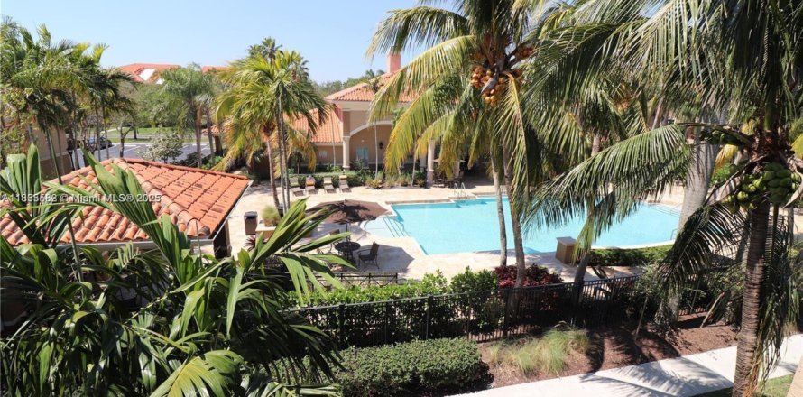 Condominio en Pembroke Pines, Florida, 1 dormitorio  № 1877889