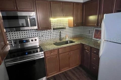 House in Kissimmee, Florida 2 bedrooms, 102.19 sq.m. № 1831182 - photo 4
