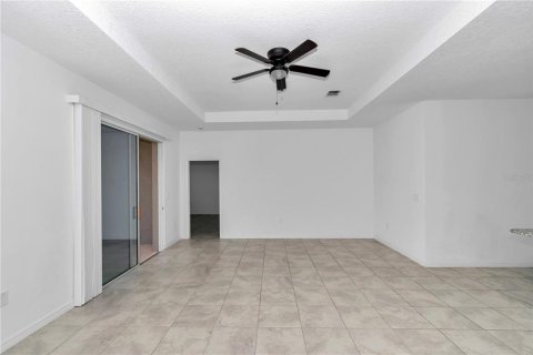 House in Ocala, Florida 3 bedrooms, 172.43 sq.m. № 1784278 - photo 25