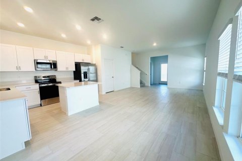 Touwnhouse à louer à New Port Richey, Floride: 3 chambres, 140.28 m2 № 2113425 - photo 12