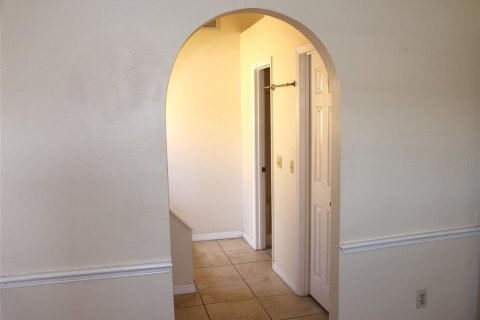 Villa ou maison à louer à Lake Mary, Floride: 3 chambres, 127.18 m2 № 2213384 - photo 8