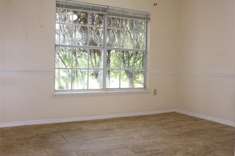 Villa ou maison à louer à Lake Mary, Floride: 3 chambres, 127.18 m2 № 2213384 - photo 9