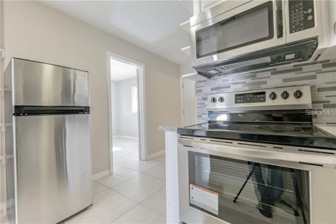 Apartment in Tampa, Florida 2 bedrooms, 54.72 sq.m. № 2157311 - photo 10