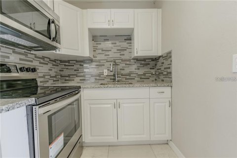 Apartment in Tampa, Florida 2 bedrooms, 54.72 sq.m. № 2157311 - photo 7