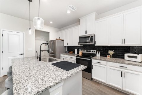 Casa en alquiler en Riverview, Florida, 4 dormitorios, 221.57 m2 № 1912260 - foto 10