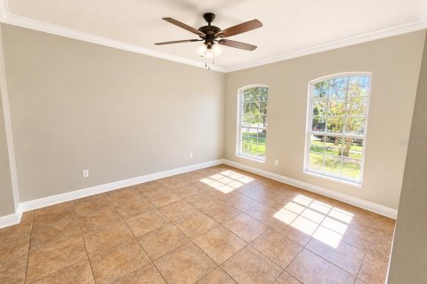 House in Brandon, Florida 5 bedrooms, 320.7 sq.m. № 2416885 - photo 8
