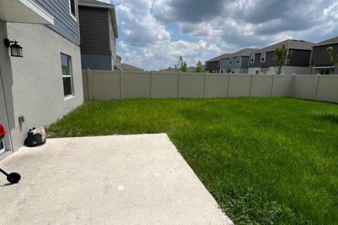 House in Winter Haven, Florida 4 bedrooms, 179.58 sq.m. № 2217327 - photo 7