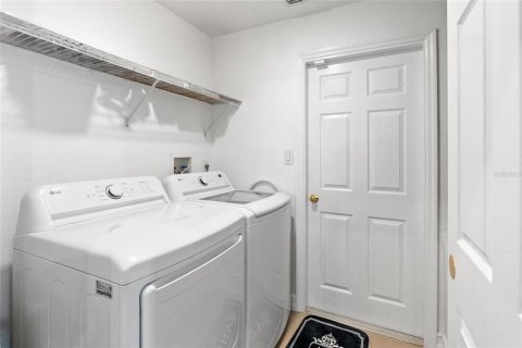 Casa en venta en Orlando, Florida, 3 dormitorios, 152.64 m2 № 1899992 - foto 17