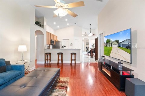 Casa en venta en Orlando, Florida, 3 dormitorios, 152.64 m2 № 1899992 - foto 9