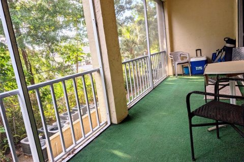 Condo in Bradenton, Florida, 2 bedrooms № 2110232 - photo 27