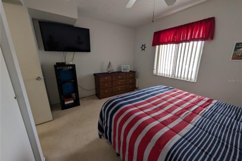 Condo in Bradenton, Florida, 2 bedrooms № 2110232 - photo 23