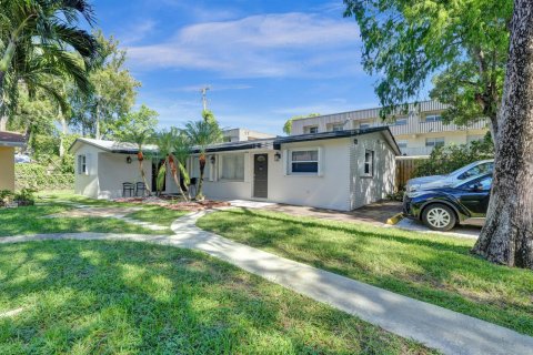 House in Oakland Park, Florida 1 bedroom, 74.32 sq.m. № 2247163