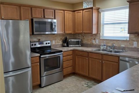 Casa en alquiler en The Villages, Florida, 2 dormitorios, 107.02 m2 № 1912735 - foto 4