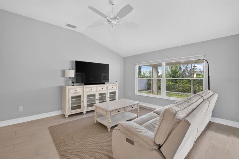 Villa ou maison à vendre à The Villages, Floride: 3 chambres, 153.01 m2 № 2406626 - photo 18