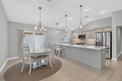 Villa ou maison à vendre à The Villages, Floride: 3 chambres, 153.01 m2 № 2406626 - photo 7