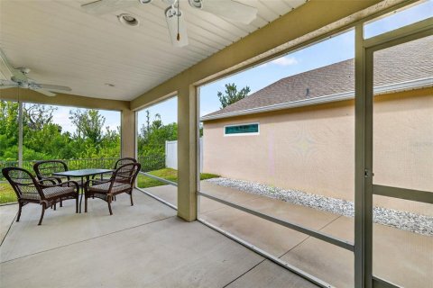 Villa ou maison à vendre à The Villages, Floride: 3 chambres, 153.01 m2 № 2406626 - photo 30