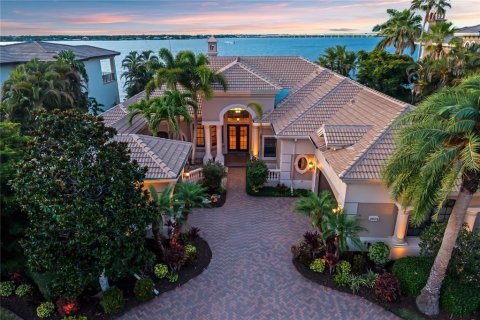 Casa en venta en Bradenton, Florida, 4 dormitorios, 410.07 m2 № 2237424 - foto 6