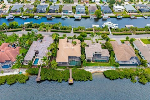 Casa en venta en Bradenton, Florida, 4 dormitorios, 410.07 m2 № 2237424 - foto 4