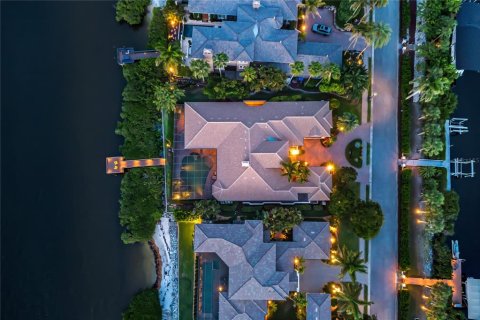 Casa en venta en Bradenton, Florida, 4 dormitorios, 410.07 m2 № 2237424 - foto 7