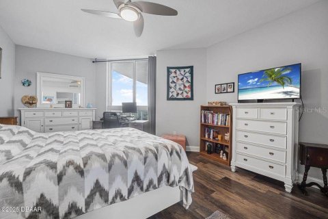 Condo in Holly Hill, Florida, 2 bedrooms  № 1517361 - photo 9