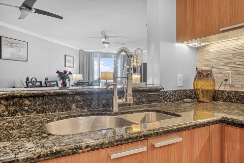 Condo in Holly Hill, Florida, 2 bedrooms  № 1517361 - photo 23