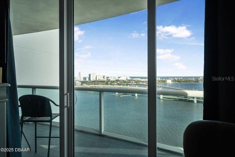 Condo in Holly Hill, Florida, 2 bedrooms  № 1517361 - photo 27