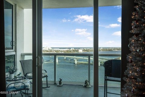 Condo in Holly Hill, Florida, 2 bedrooms  № 1517361 - photo 21