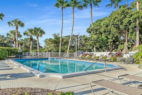 Copropriété à louer à Sarasota, Floride: 2 chambres, 89.09 m2 № 842588 - photo 17