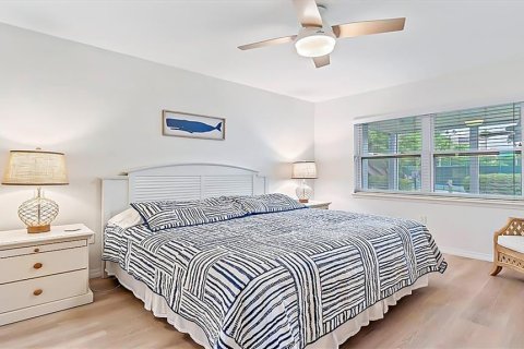 Copropriété à louer à Sarasota, Floride: 2 chambres, 89.09 m2 № 842588 - photo 14