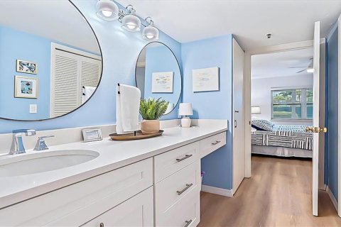 Copropriété à louer à Sarasota, Floride: 2 chambres, 89.09 m2 № 842588 - photo 13