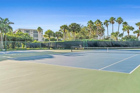 Copropriété à louer à Sarasota, Floride: 2 chambres, 89.09 m2 № 842588 - photo 19