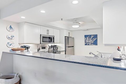 Copropriété à louer à Sarasota, Floride: 2 chambres, 89.09 m2 № 842588 - photo 5