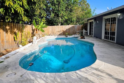 Casa en venta en North Lauderdale, Florida, 3 dormitorios, 106.93 m2 № 1993630 - foto 25