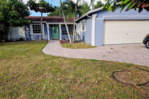 Casa en venta en North Lauderdale, Florida, 3 dormitorios, 106.93 m2 № 1993630 - foto 11