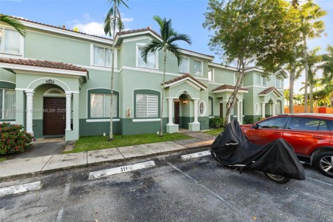 House in Homestead, Florida 4 bedrooms, 132.2 sq.m. № 2016530 - photo 2