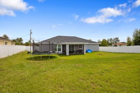 House in Ocala, Florida 3 bedrooms, 133.69 sq.m. № 1908161 - photo 24