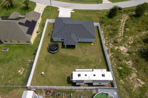 House in Ocala, Florida 3 bedrooms, 133.69 sq.m. № 1908161 - photo 27