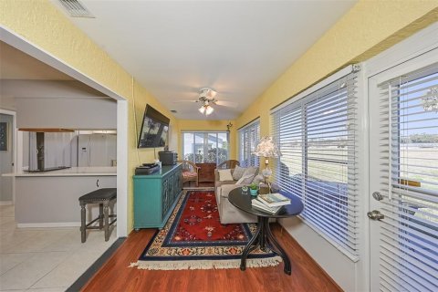 Condominio en venta en Sun City Center, Florida, 2 dormitorios, 163.04 m2 № 1719801 - foto 19