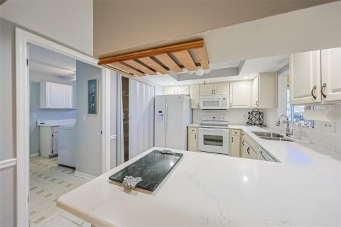 Condominio en venta en Sun City Center, Florida, 2 dormitorios, 163.04 m2 № 1719801 - foto 15