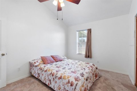 House in Ocala, Florida 3 bedrooms, 104.98 sq.m. № 1898587 - photo 24