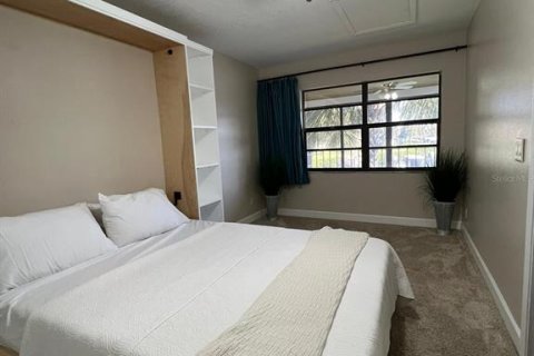 Купить кондоминиум в Аполло-Бич, Флорида 7 комнат, 118.17м2, № 2413669 - фото 10